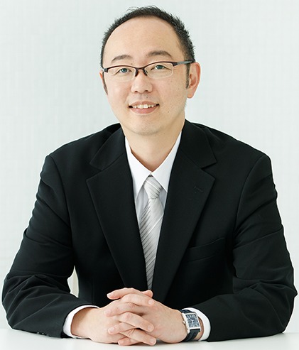ハッピーブライダル高松店
代表・婚活カウンセラー
福田考一