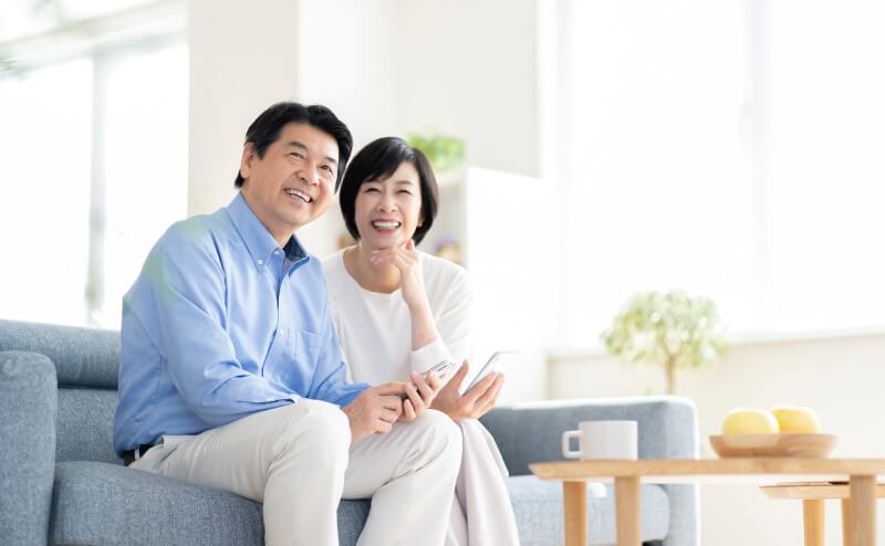 親御様が代理でお相手探しを行う婚活スタイル